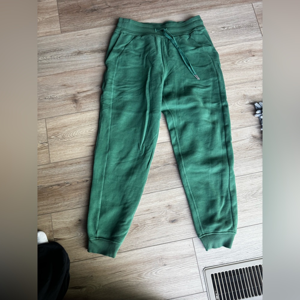 lululemon athletica Scuba Green Sweat Pants